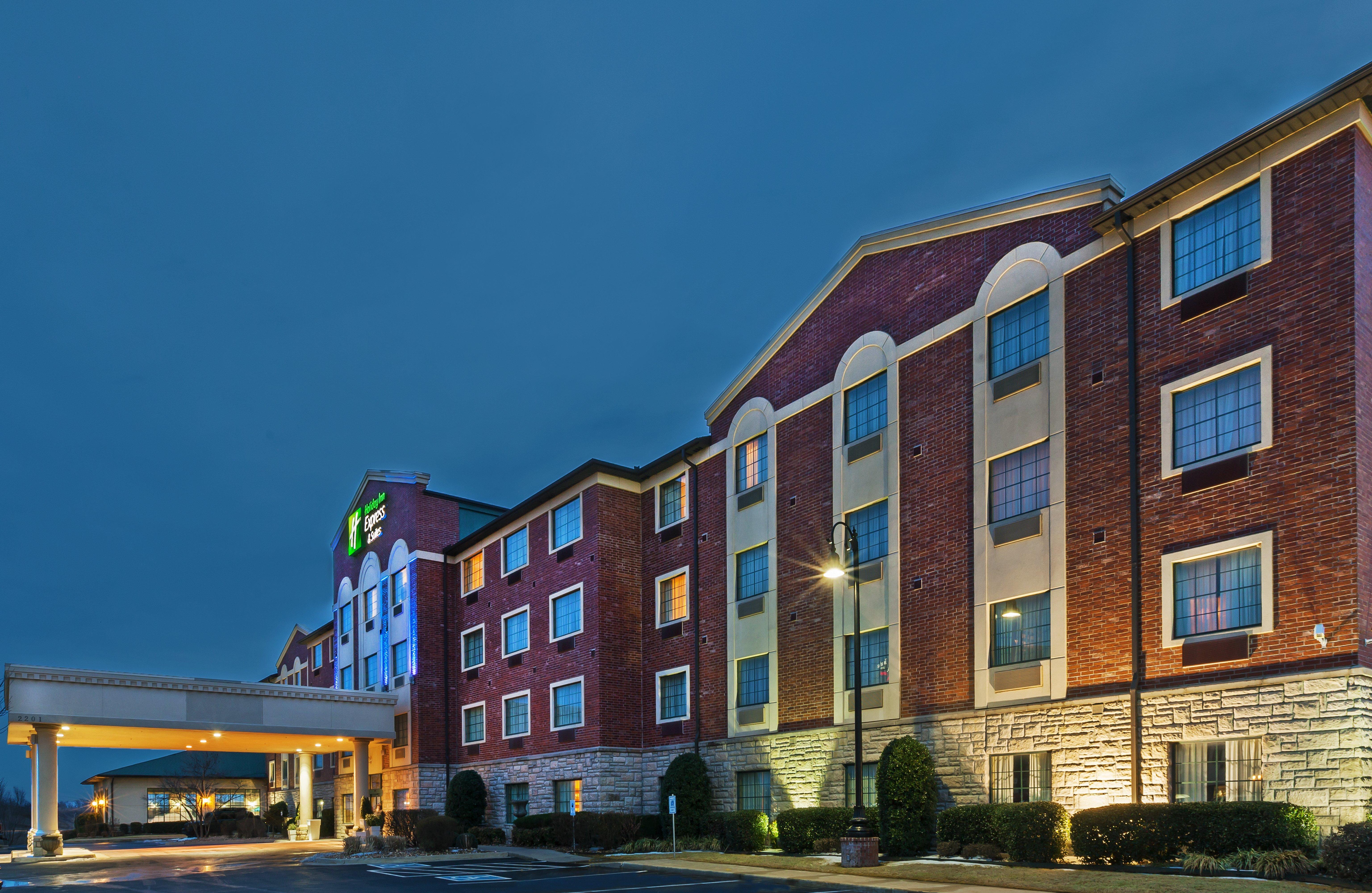Holiday Inn Express & Suites Tulsa S Broken Arrow Hwy 51 By Ihg Esterno foto