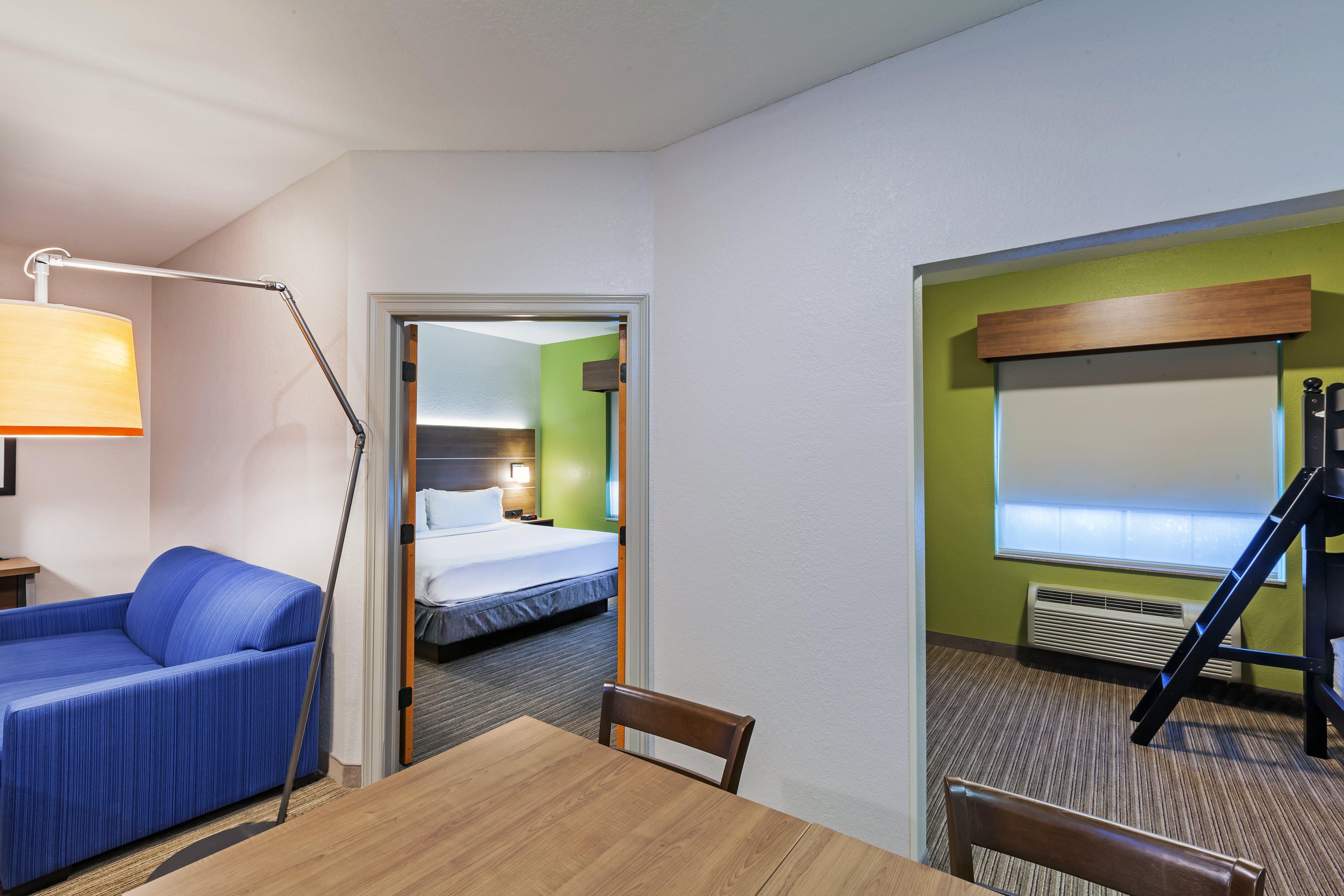 Holiday Inn Express & Suites Tulsa S Broken Arrow Hwy 51 By Ihg Esterno foto
