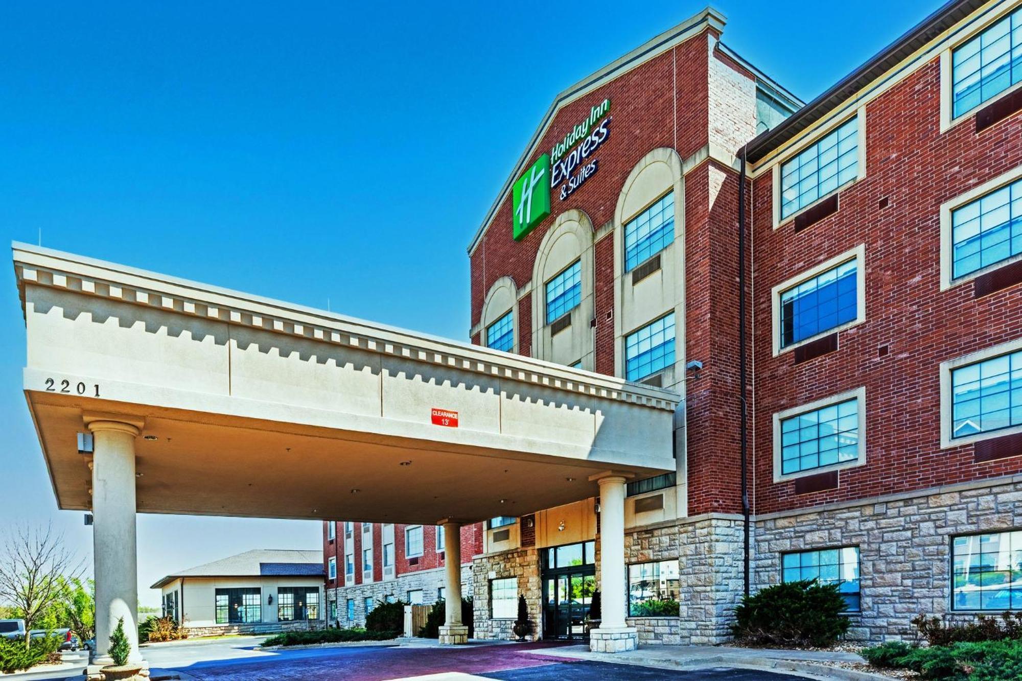 Holiday Inn Express & Suites Tulsa S Broken Arrow Hwy 51 By Ihg Esterno foto